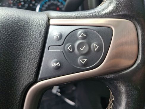 Used 2019 GMC Sierra 2500 Denali w/ Duramax Plus Package AWD/4WD image 25
