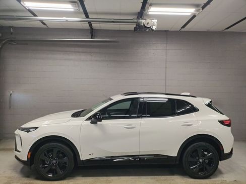 New 2026 Buick Envision Sport Touring image 18