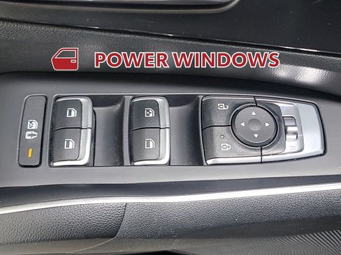 Used 2023 Kia Sorento LX AWD/4WD image 26