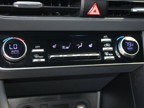 Used 2021 Hyundai Sonata SEL Plus w/ Tech Package image 19