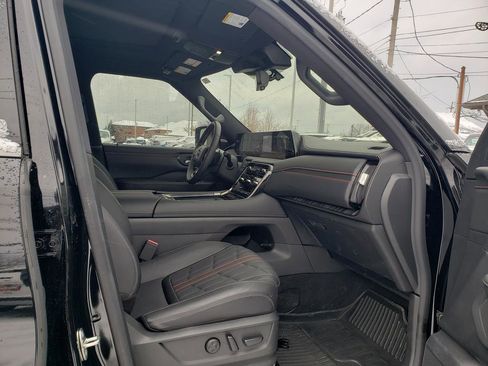 Certified 2025 Nissan Armada PRO-4X w/ Pro-4X Premium Package image 23