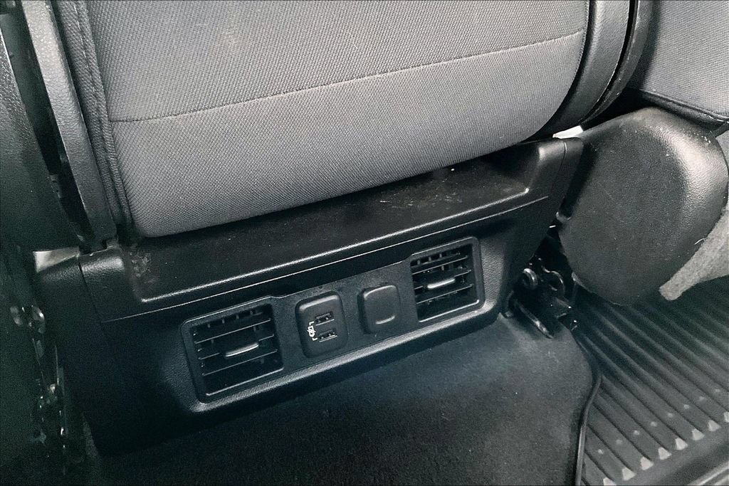 Used 2022 GMC Sierra 2500 SLE w/ SLE Convenience Package RWD image 10