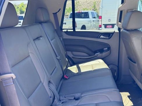 Used 2019 Chevrolet Tahoe LT AWD/4WD image 17
