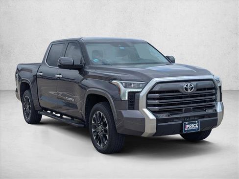 Used 2024 Toyota Tundra Limited AWD/4WD image 3