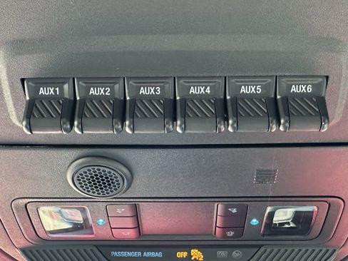 New 2023 Ford Bronco 2-Door w/ Sasquatch Package image 30