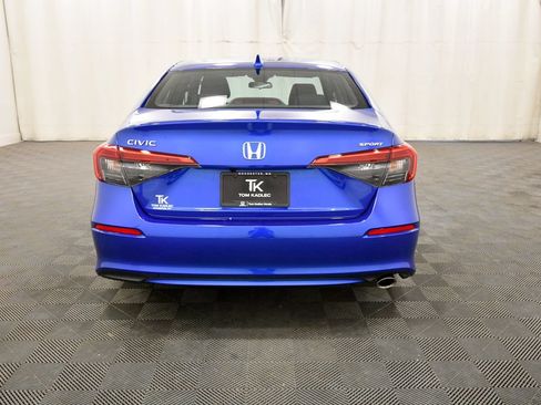 Used 2023 Honda Civic Sport image 6