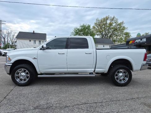 Used 2014 RAM 2500 Laramie w/ Cold Weather Group AWD/4WD image 2