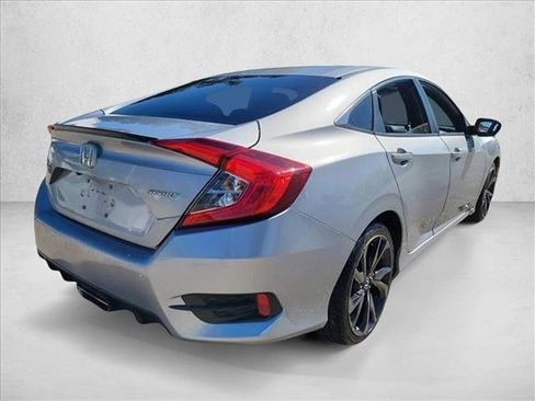 Used 2019 Honda Civic Sport image 5