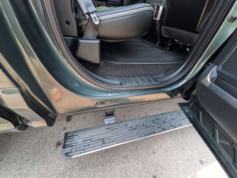 Used 2015 Ford F150 Platinum w/ Equipment Group 701A Luxury AWD/4WD image 31