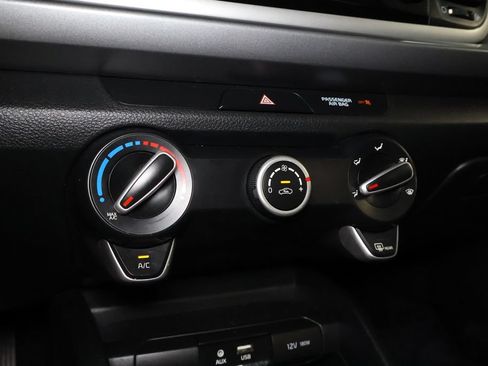 Used 2019 Kia Rio S FWD image 27