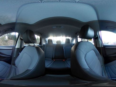 Used 2025 Volkswagen Jetta SE image 43