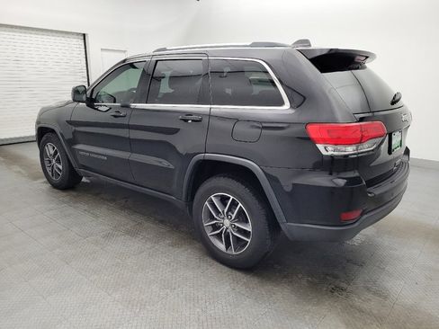 Used 2018 Jeep Grand Cherokee Laredo image 3