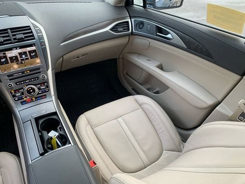 Used 2018 Lincoln MKZ Reserve w/ Climate Package image 22