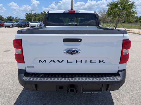 Used 2022 Ford Maverick XLT FWD image 6