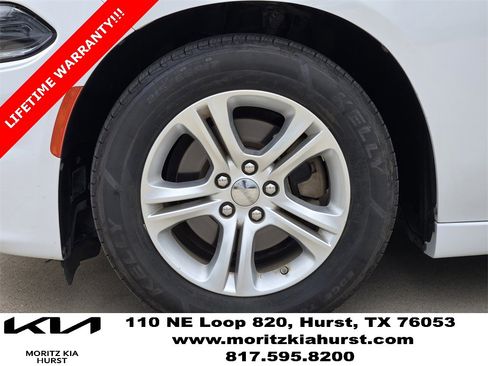 Used 2022 Dodge Charger SXT image 18