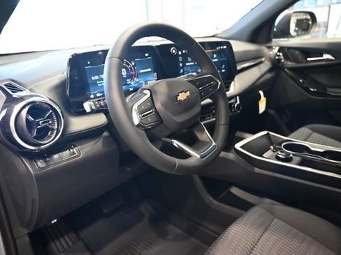 New 2026 Chevrolet Equinox LT w/ Safety and Technology Package FWD image 20