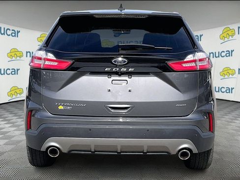 Used 2022 Ford Edge Titanium w/ Equipment Group 301A image 5