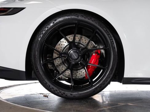 Used 2023 Porsche 911 GT3 RWD image 12