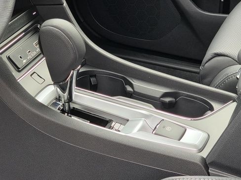 New 2026 Subaru Ascent Limited AWD/4WD image 30