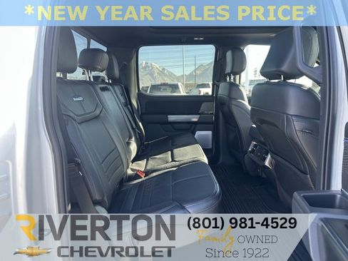 Used 2025 Ford F350 Platinum image 18