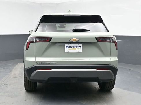 Used 2026 Chevrolet Equinox LT AWD/4WD image 13