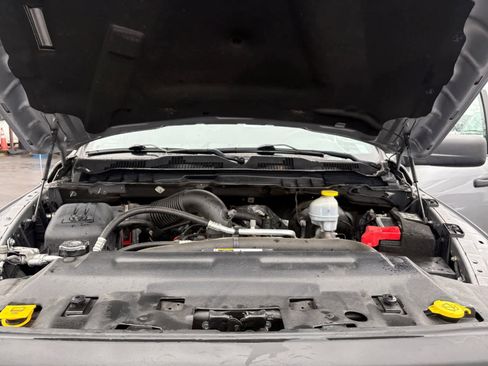 Used 2021 RAM 1500 Classic Warlock image 21