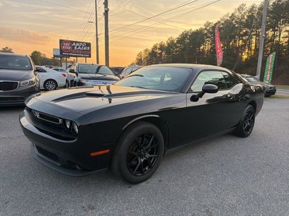 Used 2015 Dodge Challenger SXT