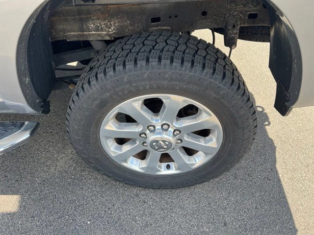 Used 2022 RAM 2500 Laramie AWD/4WD image 12