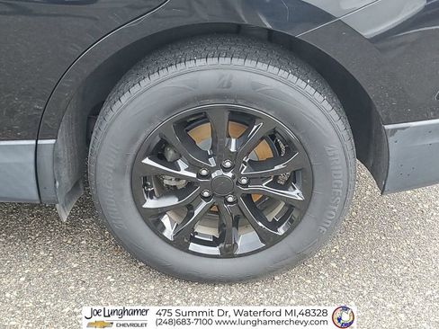 Certified 2018 Chevrolet Equinox LS FWD image 32