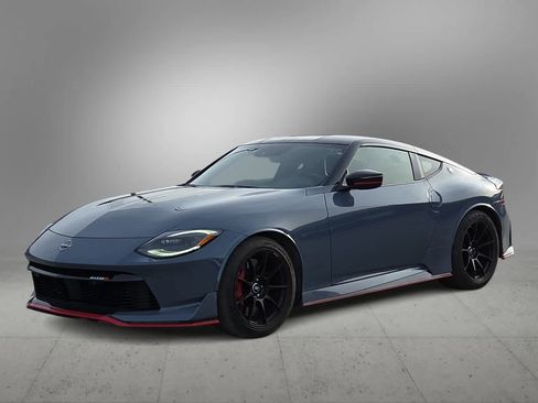 Used 2024 Nissan Z NISMO w/ Floor Mat Package image 4