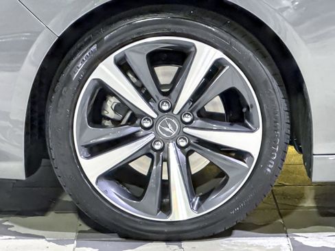 Used 2025 Acura TLX w/ Technology Package image 11