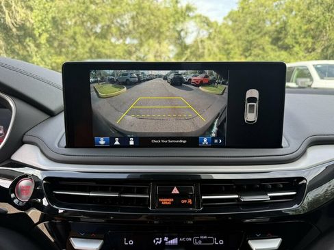 Used 2026 Acura MDX w/ Technology Package FWD image 7