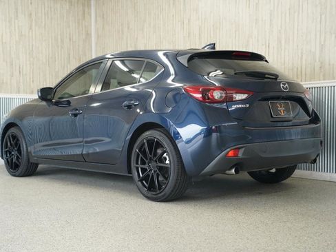 Used 2016 MAZDA MAZDA3 s Grand Touring w/ Technology Package FWD image 7