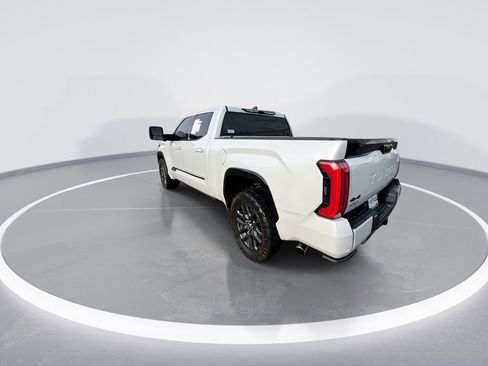 Used 2022 Toyota Tundra Platinum w/ Advanced Package image 6