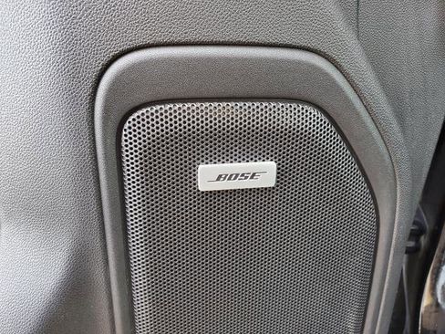 Used 2022 Chevrolet Silverado 1500 LT Trail Boss w/ Convenience Package II AWD/4WD image 22