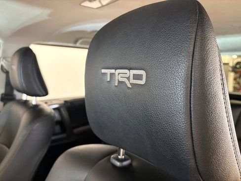 Used 2022 Toyota 4Runner TRD Sport AWD/4WD image 12