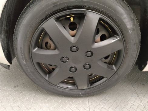 Used 2017 Chevrolet Spark LS image 31