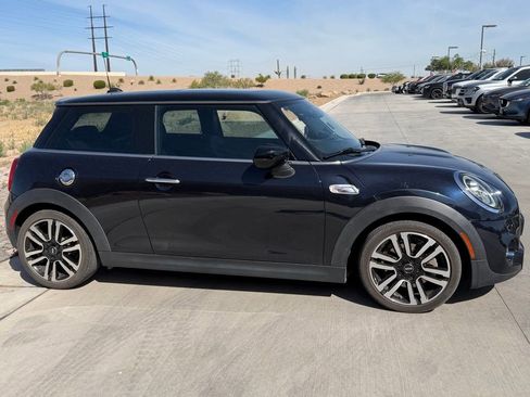 Used 2021 MINI Cooper S FWD image 3