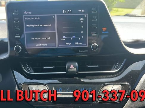 Used 2021 Toyota C-HR LE FWD image 12