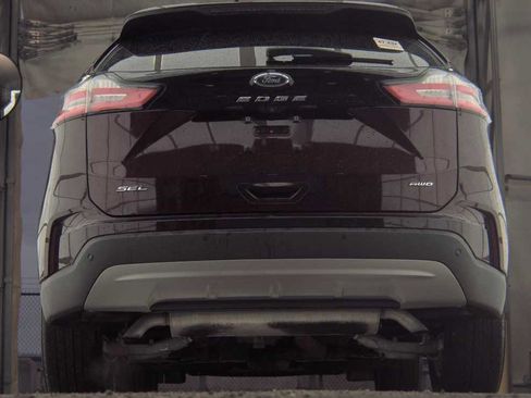 Used 2023 Ford Edge SEL w/ Convenience Package AWD/4WD image 4