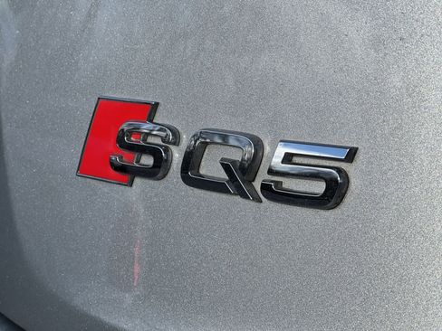 Used 2023 Audi SQ5 Premium Plus w/ Premium Plus Package image 28