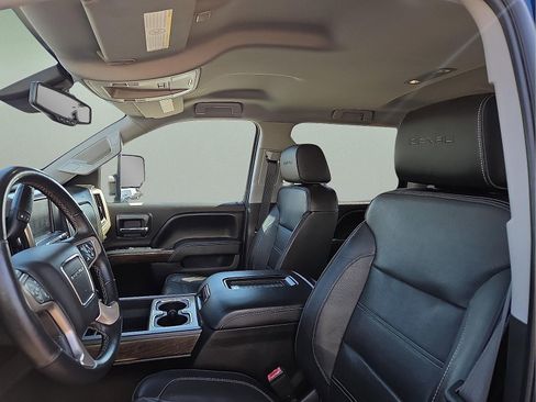 Certified 2017 GMC Sierra 2500 Denali image 13