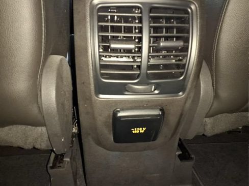 Used 2013 Ford Escape Titanium w/ Parking Technology Pkg AWD/4WD image 15