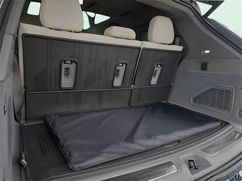 New 2026 Cadillac Escalade IQ Luxury 1 w/ LPO, Floor Liner Package image 12