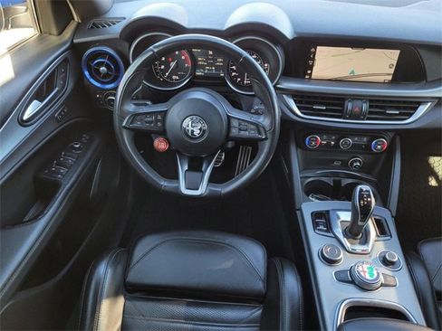 Used 2021 Alfa Romeo Stelvio Ti Sport image 19