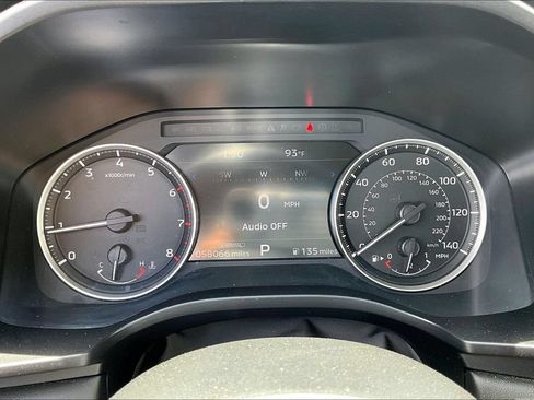 Used 2024 Mitsubishi Outlander SE AWD/4WD image 12