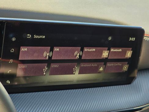 Used 2025 Nissan Kicks SR w/ SR Premium Package FWD image 18