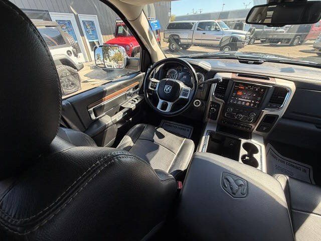Used 2014 RAM 2500 Laramie w/ Convenience Group AWD/4WD image 13