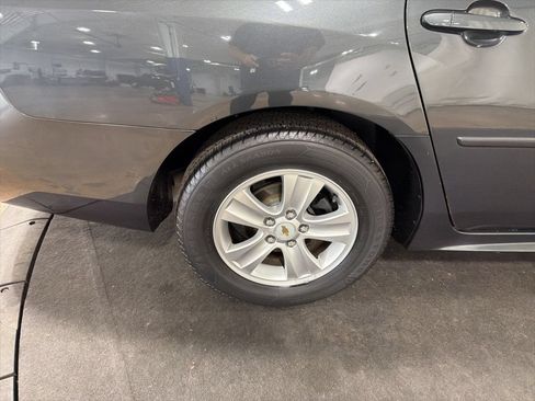 Used 2014 Chevrolet Impala Limited LS FWD image 29