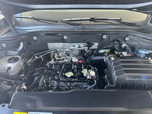 Used 2024 Volkswagen Atlas SE FWD image 26